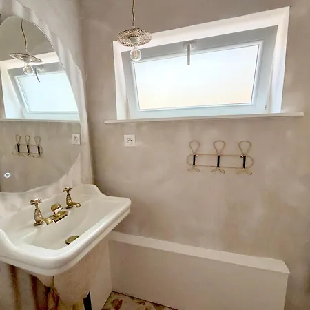 Le Douze - Privee, Jacuzzi Et Terrasse *