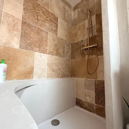 Le Douze - Privee, Jacuzzi Et Terrasse *
