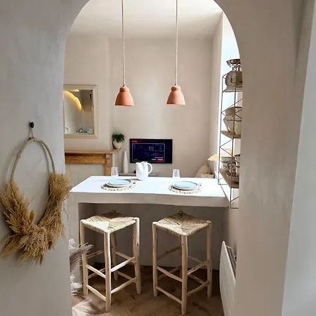 Le Douze - Privee, Jacuzzi Et Terrasse 아파트